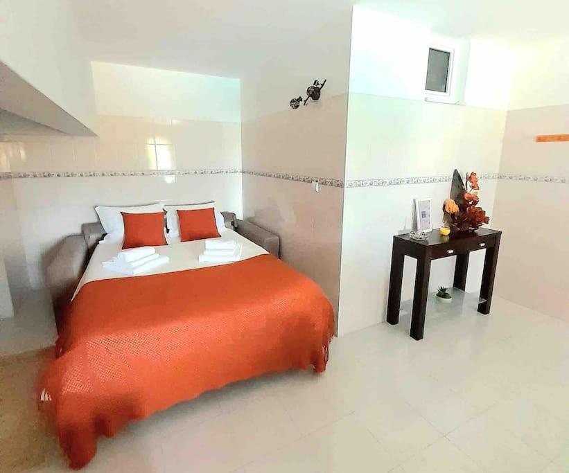Paradise House - Apartment In Villa With Private Pool And Private Garden Aldeia do Mato  Экстерьер фото
