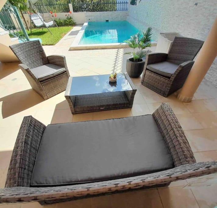 Paradise House - Apartment In Villa With Private Pool And Private Garden Aldeia do Mato  Экстерьер фото